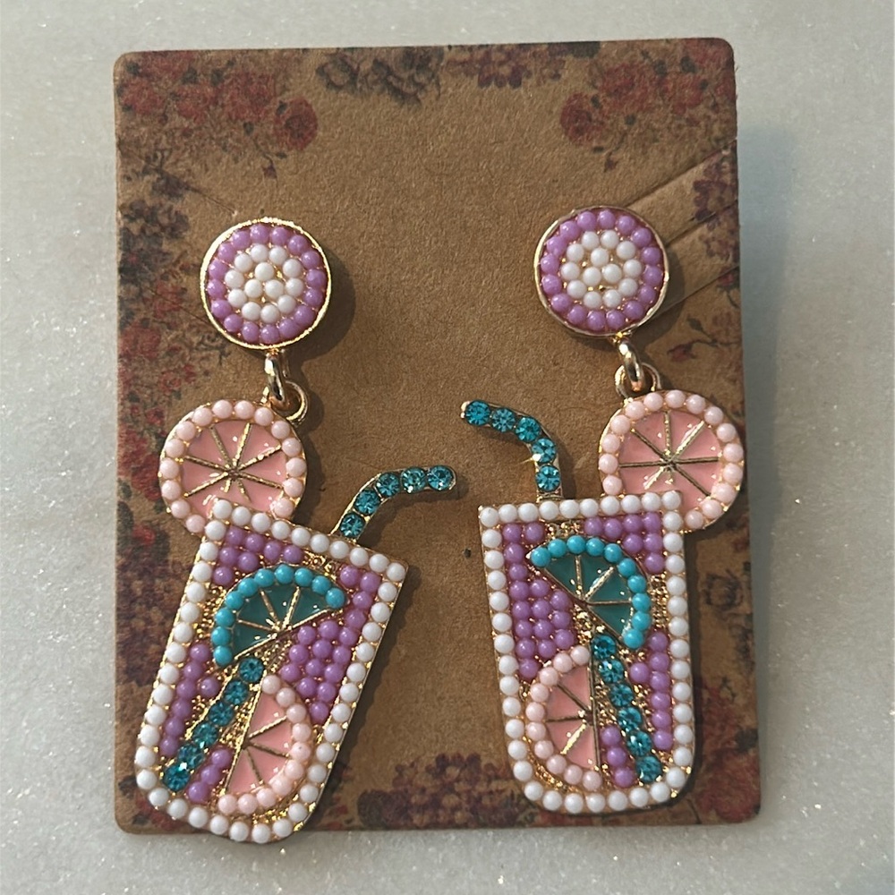 Vacation Vibes Earrings New